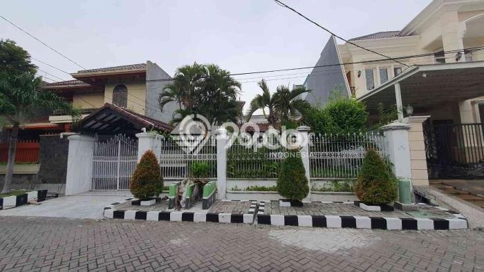 Rumah area Dukuh Kupang, 3 KT, Lingkungan Strategis, LT 390m² LB 200m² Rumah area Dukuh Kupang, 3 KT, Lingkungan Strategis, LT 390m² LB 200m²