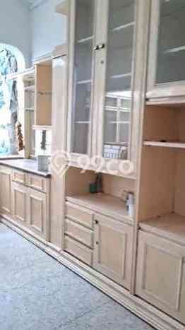 For Sale Rumah Mewah Exclusive di Dukuh Pakis, Surabaya For Sale Rumah Mewah Exclusive di Dukuh Pakis, Surabaya