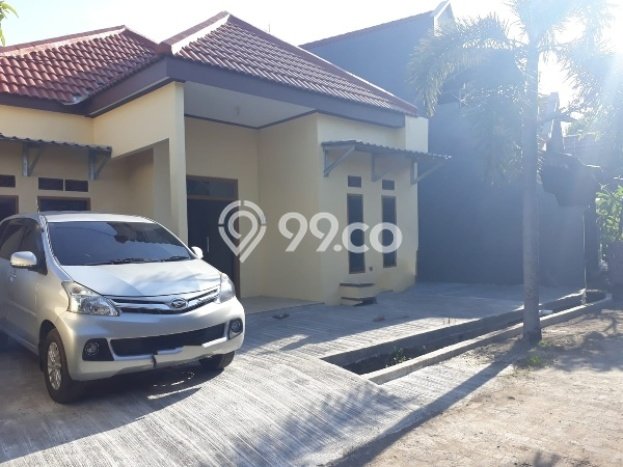 Dijual Cepat Rumah Bagus Siap Huni LB 147m2 di Sidoarjo, Sidoarjo Dijual Cepat Rumah Bagus Siap Huni LB 147m2 di Sidoarjo, Sidoarjo
