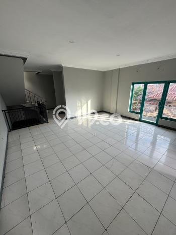 Rumah Elit LB 550m2 Siap Huni Desain Elegan di Jatibening, Bekasi Rumah Elit LB 550m2 Siap Huni Desain Elegan di Jatibening, Bekasi