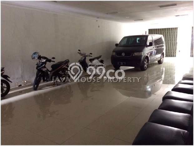FOR SALE! Ruko di Sawah Besar Jakarta Pusat, LT 307m2, LB 507m2 FOR SALE! Ruko di Sawah Besar Jakarta Pusat, LT 307m2, LB 507m2