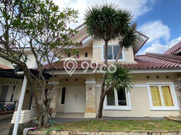 DIJUAL CEPAT! Rumah Sektor 9-Bintaro, Tangerang Selatan, LT 144m² Bangunan 132m² DIJUAL CEPAT! Rumah Sektor 9-Bintaro, Tangerang Selatan, LT 144m² Bangunan 132m²