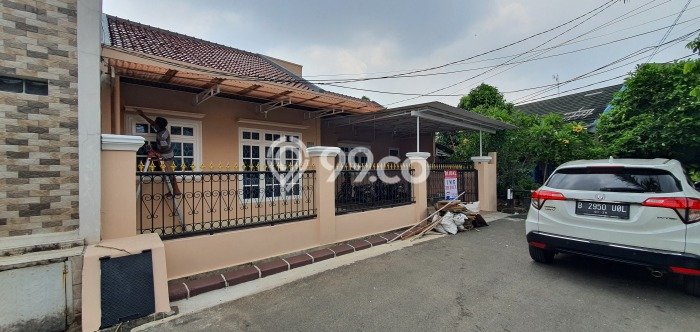 Rumah Terawat 3 KT 2 KM di Duren Sawit, Jakarta Timur Rumah Terawat 3 KT 2 KM di Duren Sawit, Jakarta Timur