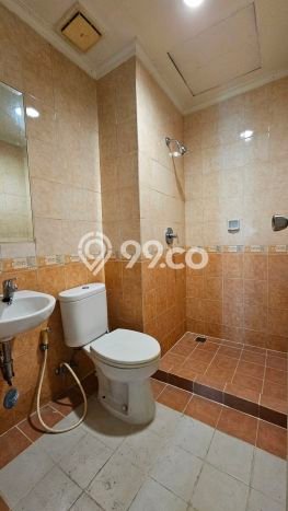 Apartemen di Kelapa Gading, 1 KM, Luas 45m², Lokasi Strategis Apartemen di Kelapa Gading, 1 KM, Luas 45m², Lokasi Strategis