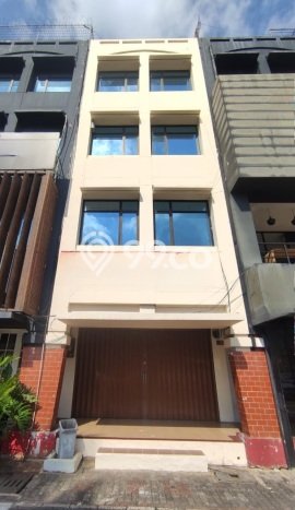 Ruko Siap Pakai Kawasan Kelapa Gading, Luas 300m², Area Bisnis Ruko Siap Pakai Kawasan Kelapa Gading, Luas 300m², Area Bisnis