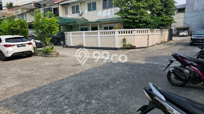 Disewakan Hunian Konsep Modern di Kelapa Gading Jakarta Utara dengan 3 KT Disewakan Hunian Konsep Modern di Kelapa Gading Jakarta Utara dengan 3 KT