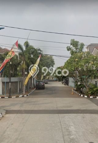 Jual Murah Rumah dengan Luas Tanah 255m² dan Luas Bangunan 320m² di Kawasan Kelapa Gading, Jakarta Utara Jual Murah Rumah dengan Luas Tanah 255m² dan Luas Bangunan 320m² di Kawasan Kelapa Gading, Jakarta Utara