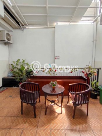 Ruko Bagus Dijual LB 832m2 Lokasi Strategis Surabaya Area Cocok untuk Berbisnis Ruko Bagus Dijual LB 832m2 Lokasi Strategis Surabaya Area Cocok untuk Berbisnis