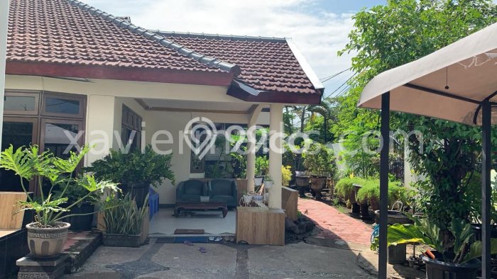 Best Deal Hunian Mewah Ideal dan Luas di Wonocolo, Surabaya Best Deal Hunian Mewah Ideal dan Luas di Wonocolo, Surabaya