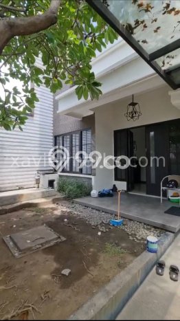 Dijual Rumah Premium dengan Fasilitas Sekitar Lengkap di Sukolilo, Surabaya Dijual Rumah Premium dengan Fasilitas Sekitar Lengkap di Sukolilo, Surabaya