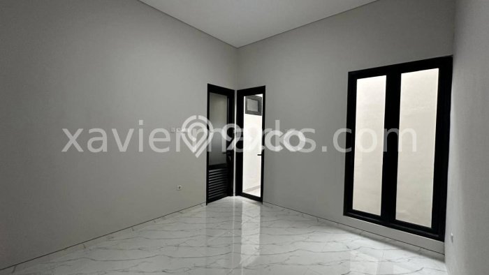 Dijual Hunian Rumah Terawat 3 Kamar di Kutisari, Surabaya Dijual Hunian Rumah Terawat 3 Kamar di Kutisari, Surabaya
