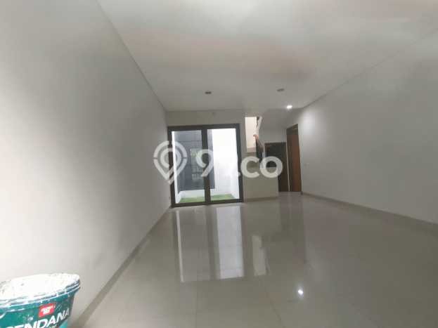 Sewa Rumah Murah di BSD Green Wich Tangerang dengan 3 KT Sewa Rumah Murah di BSD Green Wich Tangerang dengan 3 KT