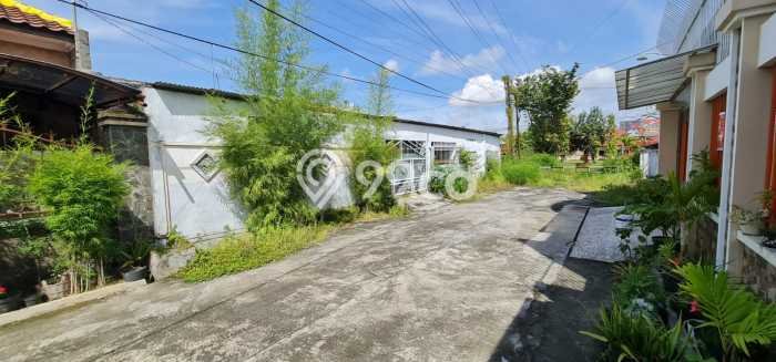 For Sale Rumah 4 Kamar Lokasi Ideal Nyaman dan Strategis di Grogol For Sale Rumah 4 Kamar Lokasi Ideal Nyaman dan Strategis di Grogol