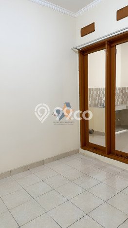 For Sale Hunian Rumah Terawat 2 Kamar di Graha Raya, Tangerang For Sale Hunian Rumah Terawat 2 Kamar di Graha Raya, Tangerang
