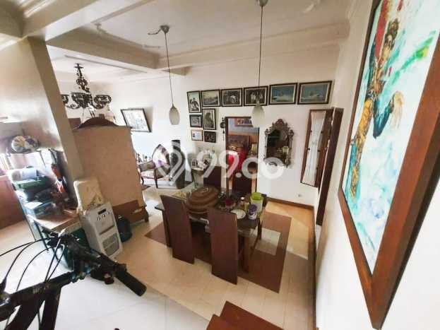 Rumah Modern 3 KT LT 112m2 di Graha Raya Rumah Modern 3 KT LT 112m2 di Graha Raya