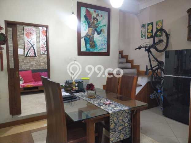 Rumah Modern 3 KT LT 112m2 di Graha Raya Rumah Modern 3 KT LT 112m2 di Graha Raya