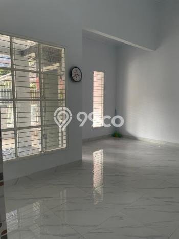 For Sale Rumah 3 Kamar Lokasi Strategis Bagus dan Strategis di Cipondoh For Sale Rumah 3 Kamar Lokasi Strategis Bagus dan Strategis di Cipondoh