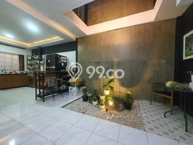 Rumah Elit LB 180m2 Siap Pakai Desain Elegan di Bintaro, Tangerang Selatan Rumah Elit LB 180m2 Siap Pakai Desain Elegan di Bintaro, Tangerang Selatan