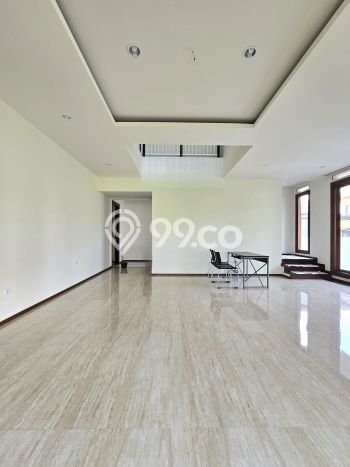 Jual Rumah Luas Elegan Dengan View Cantik di Bintaro, Jakarta Selatan Jual Rumah Luas Elegan Dengan View Cantik di Bintaro, Jakarta Selatan