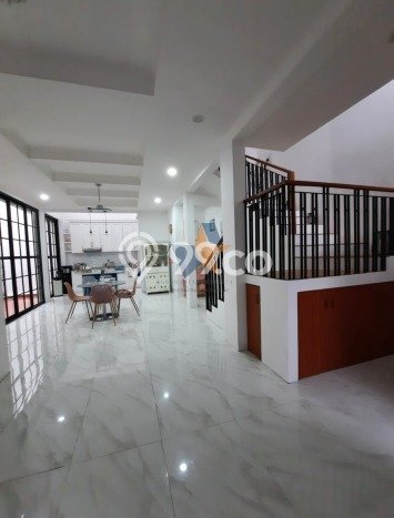 Rumah Modern 4 KT di Graha Raya Tangerang Selatan Unfurnished Rumah Modern 4 KT di Graha Raya Tangerang Selatan Unfurnished
