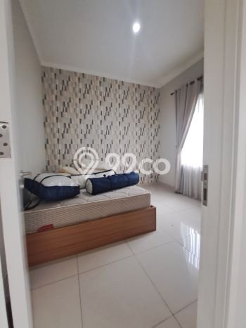 Rumah Elit Modern Siap Huni di Bintaro Jakarta Selatan Rumah Elit Modern Siap Huni di Bintaro Jakarta Selatan