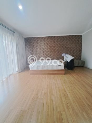 Rumah Elit Modern Siap Huni di Bintaro Jakarta Selatan Rumah Elit Modern Siap Huni di Bintaro Jakarta Selatan