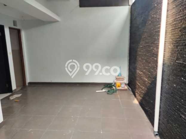 Rumah Modern area Graha Raya, Tangerang, LT 135m2m² LB 125m2m² Rumah Modern area Graha Raya, Tangerang, LT 135m2m² LB 125m2m²