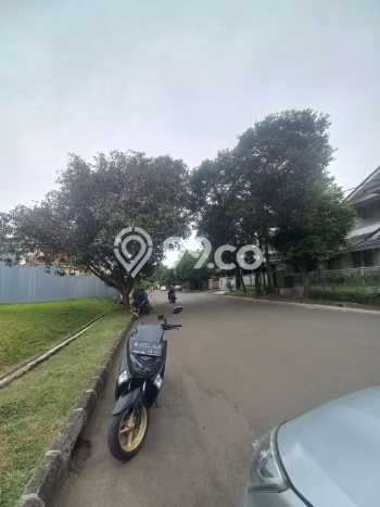 Tanah Strategis di Bintaro, Luas 295m², Ideal untuk Investasi Tanah Strategis di Bintaro, Luas 295m², Ideal untuk Investasi