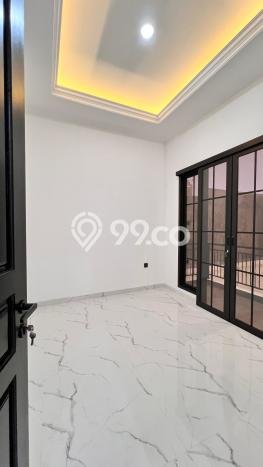 Rumah Elit LB 255m2 Siap Huni Desain Elegan di BSD Nusaloka, Tangerang Rumah Elit LB 255m2 Siap Huni Desain Elegan di BSD Nusaloka, Tangerang