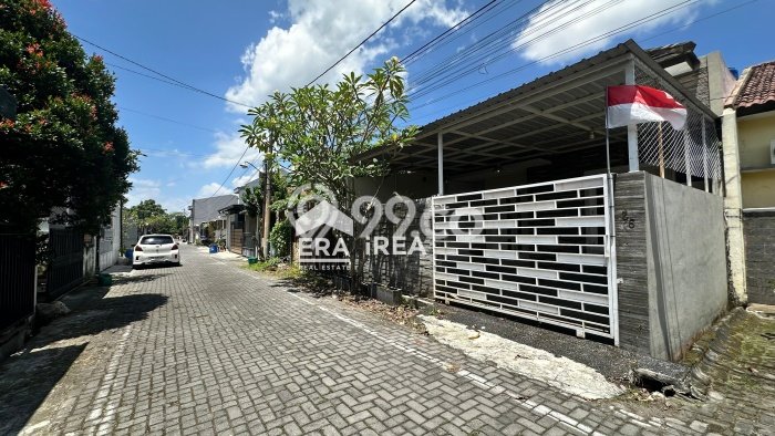 For Sale Rumah 2 Kamar Lokasi Ideal Nyaman dan Strategis di Baki For Sale Rumah 2 Kamar Lokasi Ideal Nyaman dan Strategis di Baki