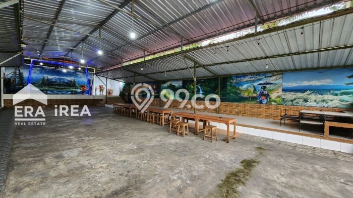 Unit Komersial Dijual di Ampel Boyolali Luas Bangunan 1226m2 Unit Komersial Dijual di Ampel Boyolali Luas Bangunan 1226m2