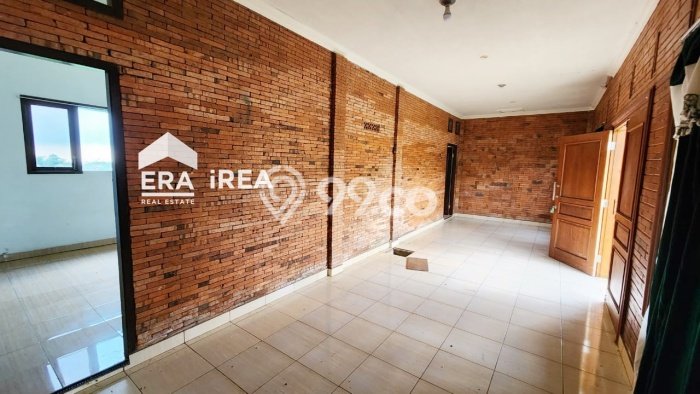For Rent Vila Strategis di Karangpandan, Area 0m2m², Lokasi Berkualitas For Rent Vila Strategis di Karangpandan, Area 0m2m², Lokasi Berkualitas