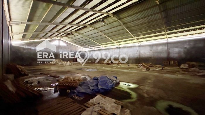 Unit Gudang Disewa Lokasi Gemolong, Sragen Spesifikasi Luas Bangunan 1500m2 Unit Gudang Disewa Lokasi Gemolong, Sragen Spesifikasi Luas Bangunan 1500m2