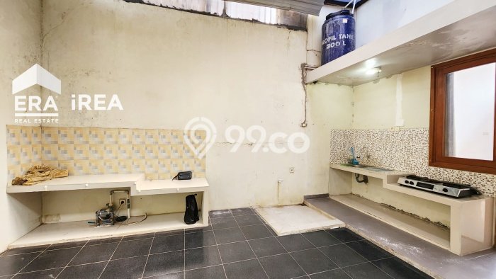 Jual Rumah Bagus Siap Huni LB 100m2 di Kartasura, Sukoharjo Jual Rumah Bagus Siap Huni LB 100m2 di Kartasura, Sukoharjo