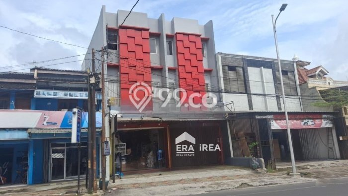 Unit Ruko Disewa Lokasi Baki, Sukoharjo Spesifikasi Luas Bangunan 187m2 Unit Ruko Disewa Lokasi Baki, Sukoharjo Spesifikasi Luas Bangunan 187m2