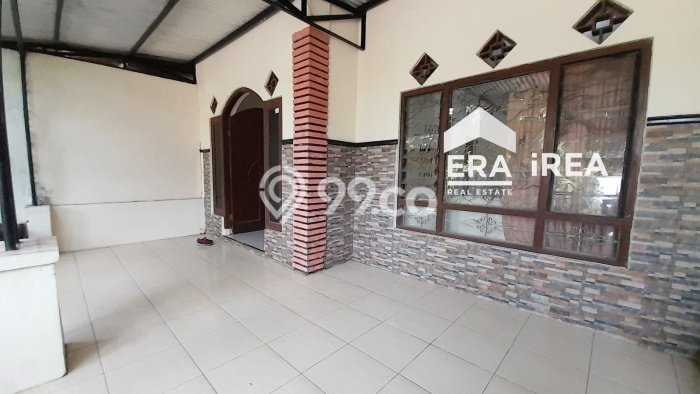 Dijual Cepat Rumah Bagus Siap Huni LB 120m2 di Mojolaban, Sukoharjo Dijual Cepat Rumah Bagus Siap Huni LB 120m2 di Mojolaban, Sukoharjo