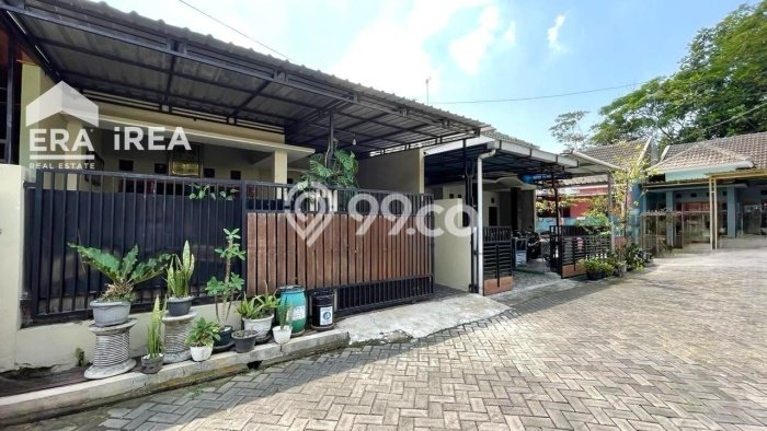 HARGA SPECIAL! Rumah Asri di Mojosongo, LT 74m² Bangunan 60m² HARGA SPECIAL! Rumah Asri di Mojosongo, LT 74m² Bangunan 60m²