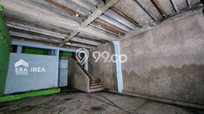 FOR SALE! Komersial di Jaten Karanganyar, LT 824m2, LB 1500m2 FOR SALE! Komersial di Jaten Karanganyar, LT 824m2, LB 1500m2
