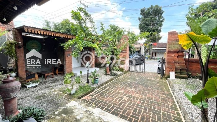 Unit Komersial Dijual di Boyolali LT 430m2 & LB 250m2 Unit Komersial Dijual di Boyolali LT 430m2 & LB 250m2