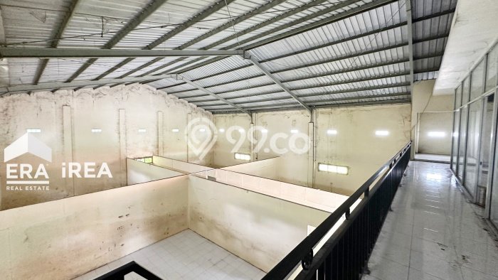 Gudang Disewa di Ngemplak, Solo, LT 400m2 / LB 380m2 Gudang Disewa di Ngemplak, Solo, LT 400m2 / LB 380m2
