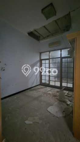 FOR SALE! Komersial di Slamet Riyadi Solo, LT 320m2, LB 500m2 FOR SALE! Komersial di Slamet Riyadi Solo, LT 320m2, LB 500m2