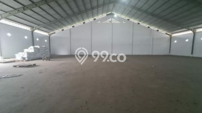 LOKASI STRATEGIS! Gudang Kawasan Jaten, Luas 864m2m², Area Potensial LOKASI STRATEGIS! Gudang Kawasan Jaten, Luas 864m2m², Area Potensial