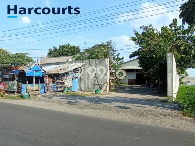 Unit Gudang Disewa Lokasi Jaten, Karanganyar Spesifikasi Luas Bangunan 1100m2 Unit Gudang Disewa Lokasi Jaten, Karanganyar Spesifikasi Luas Bangunan 1100m2
