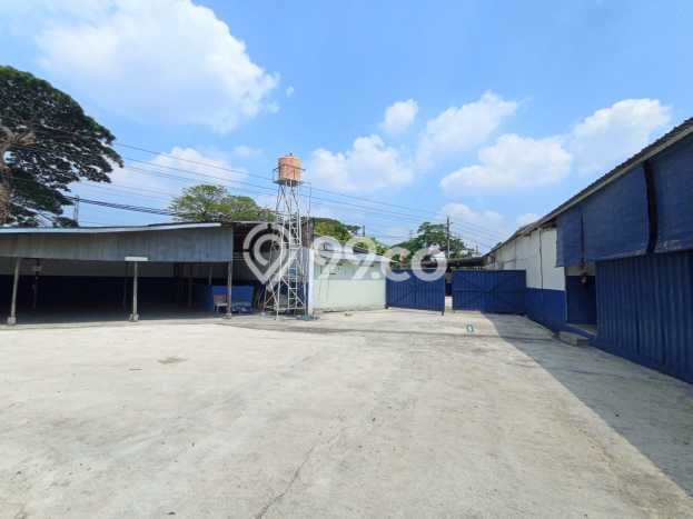 Unit Gudang Dijual di Baki Sukoharjo Luas Tanah 3907m2, Luas Bangunan 2112m2 Unit Gudang Dijual di Baki Sukoharjo Luas Tanah 3907m2, Luas Bangunan 2112m2