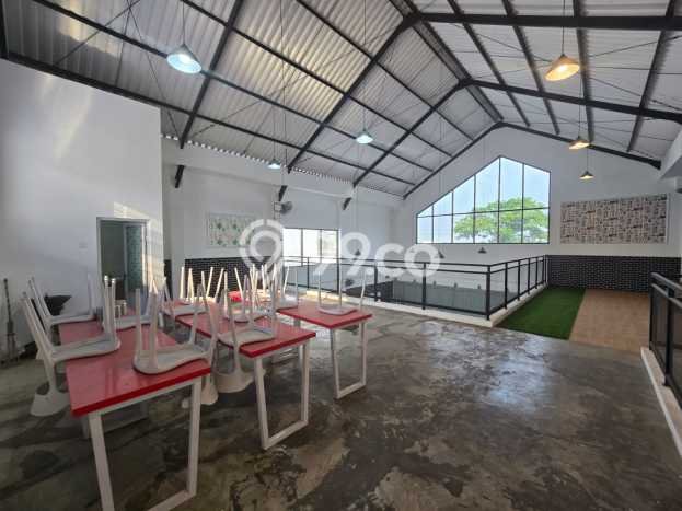 HUNIAN PILIHAN! Rumah kawasan Mojolaban, 4 KM, Lingkungan Strategis, LT 473m2m² Bangunan 430m2m² HUNIAN PILIHAN! Rumah kawasan Mojolaban, 4 KM, Lingkungan Strategis, LT 473m2m² Bangunan 430m2m²