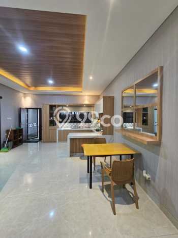 HUNIAN PILIHAN! Rumah kawasan Mojolaban, 4 KM, Lingkungan Strategis, LT 473m2m² Bangunan 430m2m² HUNIAN PILIHAN! Rumah kawasan Mojolaban, 4 KM, Lingkungan Strategis, LT 473m2m² Bangunan 430m2m²