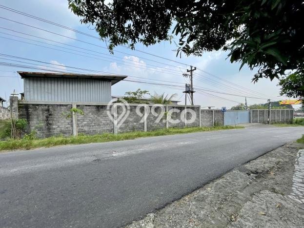 Gudang Dijual di Kebakkramat LT 7653m2, LB 1000m2 untuk Investasi Gudang Dijual di Kebakkramat LT 7653m2, LB 1000m2 untuk Investasi