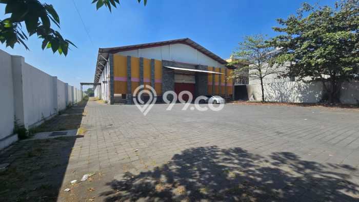 Gudang disewakan lokasi strategis Kebakkramat Karanganyar 2262m2 Gudang disewakan lokasi strategis Kebakkramat Karanganyar 2262m2