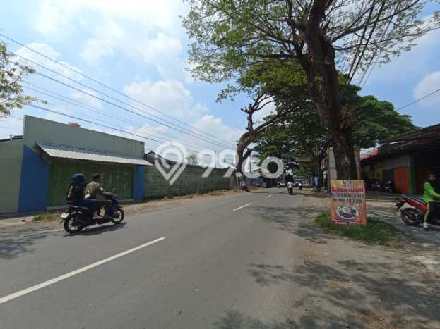 Unit Gudang Dijual di Baki Sukoharjo Luas Tanah 3907m2, Luas Bangunan 2112m2 Unit Gudang Dijual di Baki Sukoharjo Luas Tanah 3907m2, Luas Bangunan 2112m2
