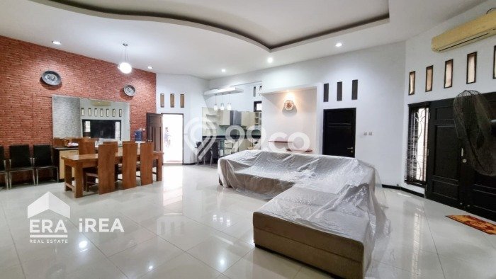 Hot Offer Hunian Premium Ideal dan Luas di Banjarsari, Surakarta Hot Offer Hunian Premium Ideal dan Luas di Banjarsari, Surakarta